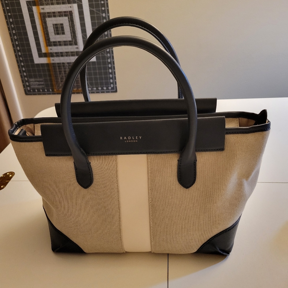 Radley London Morris Road Medium Zip Satchel